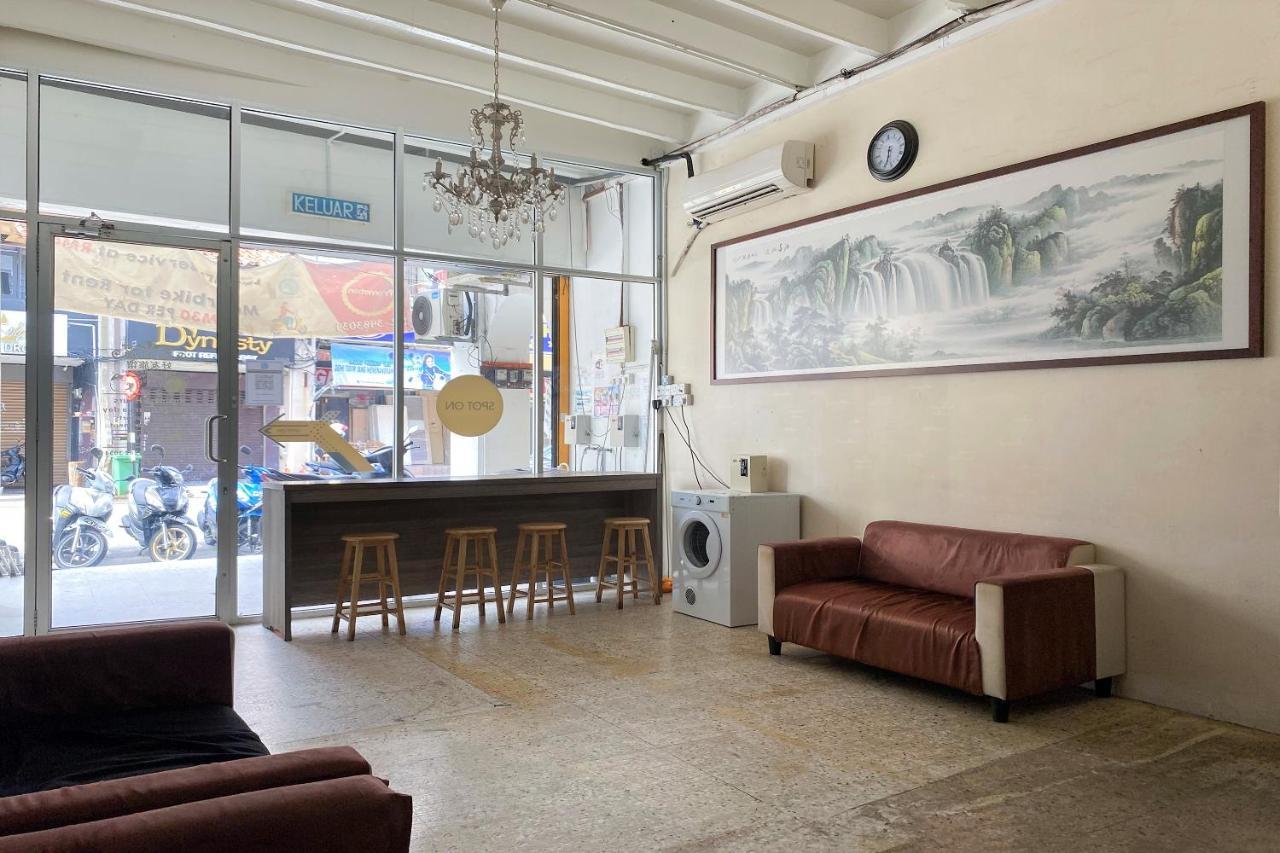 Spot On 89673 Good Friend Hotel Georgetown Exterior foto